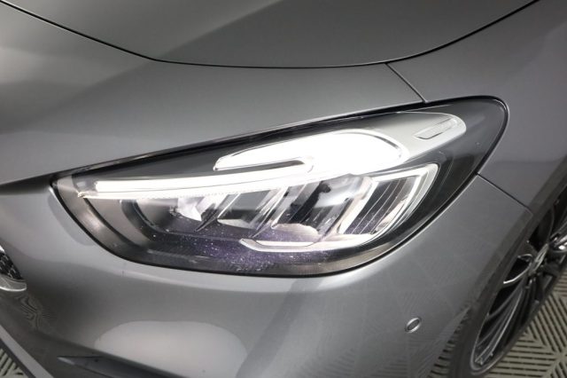 MERCEDES-BENZ CLA usata 7