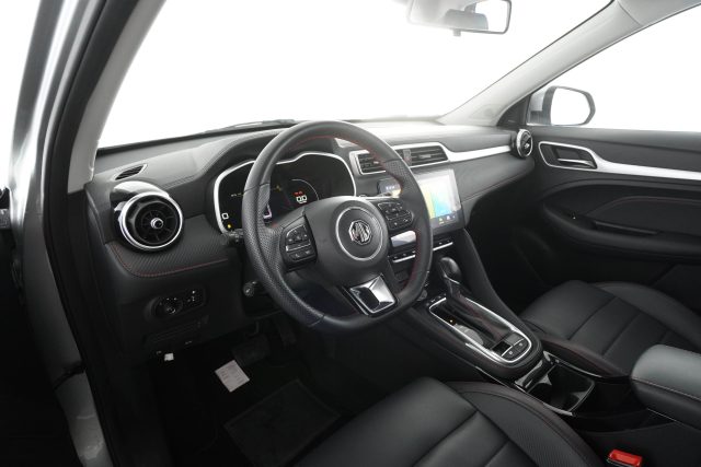 MG ZS usata 8