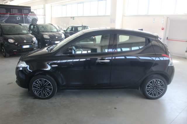 LANCIA Ypsilon usata, con Airbag Passeggero
