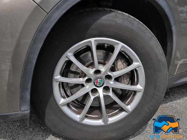 ALFA ROMEO Stelvio usata, con Climatizzatore