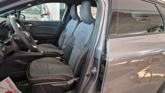 RENAULT Captur usata, con Controllo automatico clima