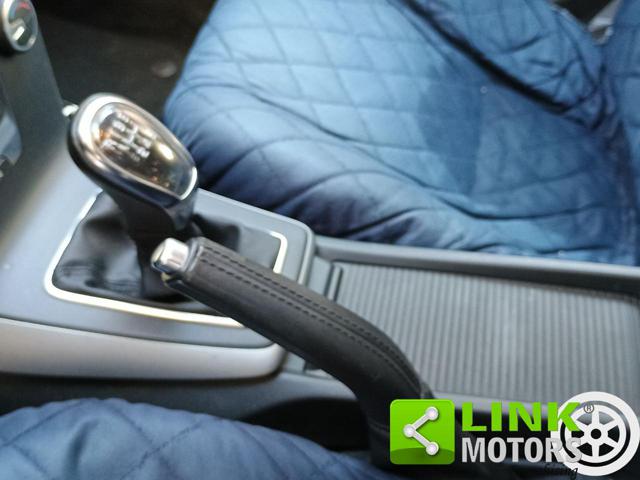 VOLVO V40 usata, con Regolazione elettrica sedili