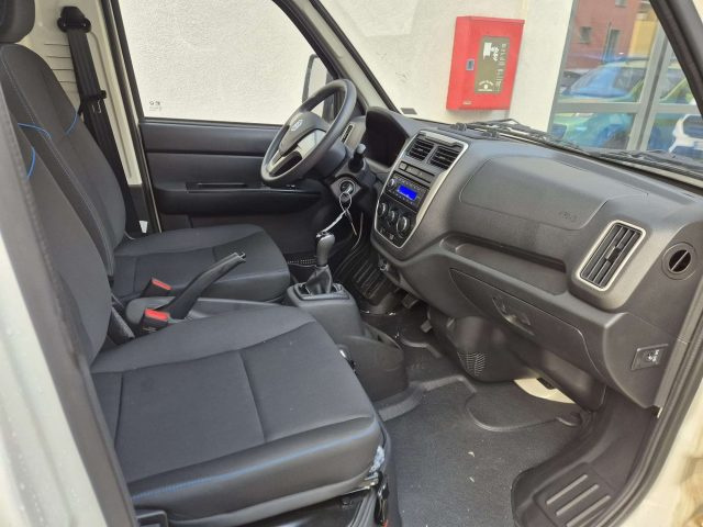 PIAGGIO Porter usata, con Servosterzo