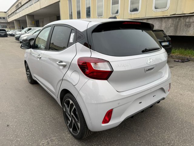 HYUNDAI i10 usata, con Airbag laterali