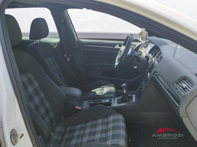 VOLKSWAGEN Golf usata 10