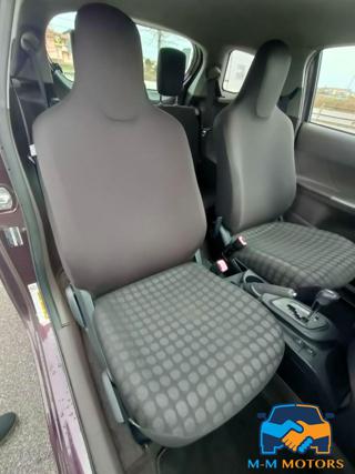 TOYOTA iQ usata, con Servosterzo