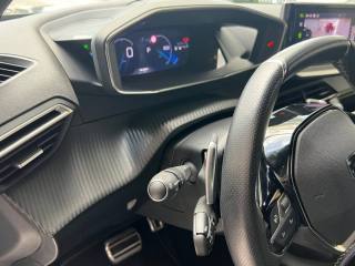 PEUGEOT 2008 usata, con Fari LED