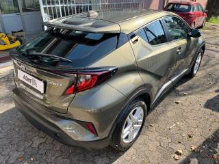 TOYOTA C-HR usata, con Sedili riscaldati