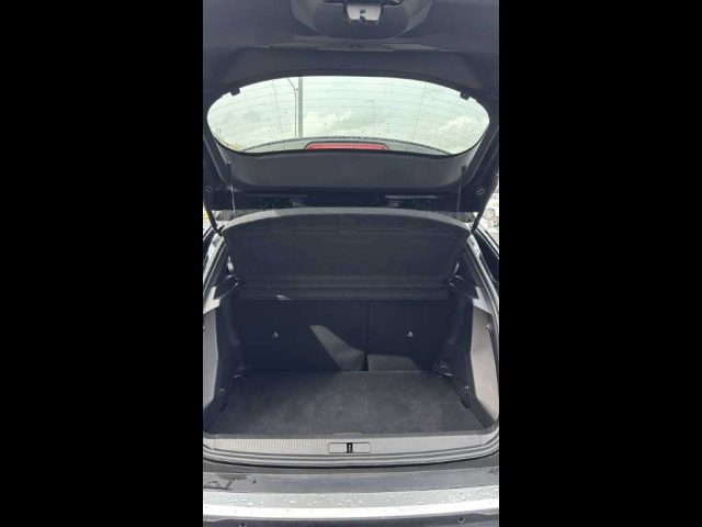 PEUGEOT 2008 usata, con Frenata d