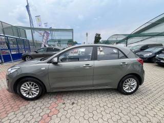 KIA Rio usata, con Alzacristalli elettrici