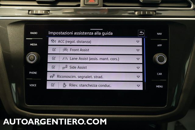 VOLKSWAGEN Tiguan usata, con Park Distance Control
