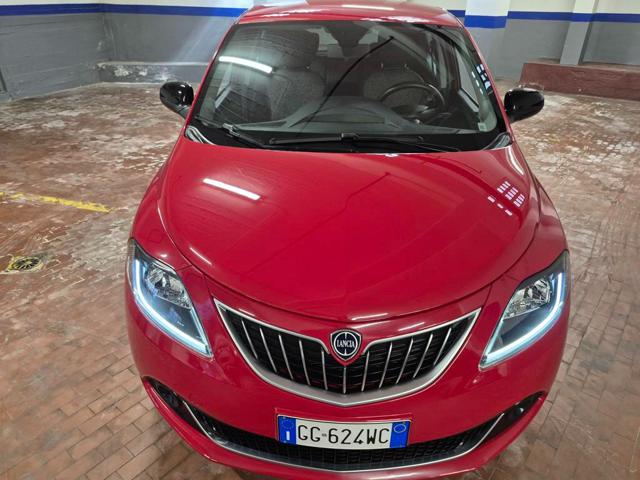 LANCIA Ypsilon usata, con Airbag