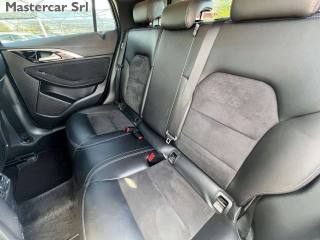 INFINITI Q30 usata 11