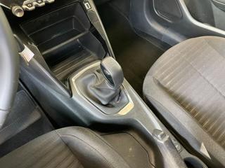 PEUGEOT 208 usata, con USB