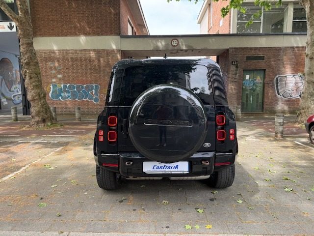 LAND ROVER Defender usata, con Autoradio