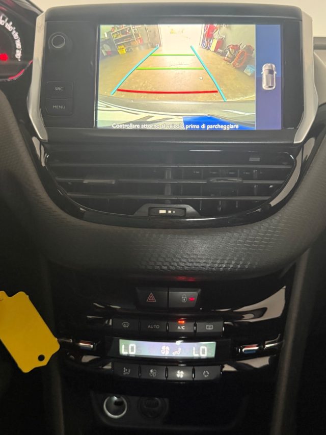 PEUGEOT 208 usata 11