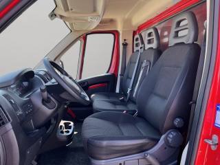 PEUGEOT Boxer usata, con Servosterzo