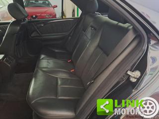 MERCEDES-BENZ E 200 usata 21