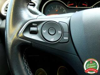 OPEL Grandland X usata, con Touch screen