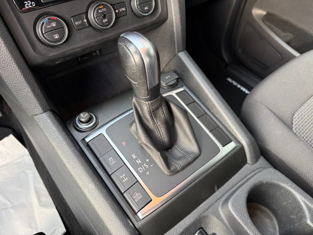 VOLKSWAGEN Amarok usata, con Controllo automatico clima