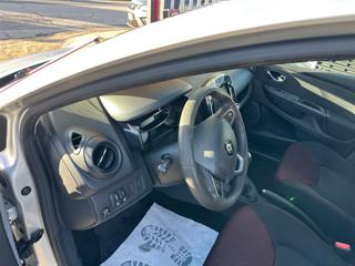 RENAULT Clio usata, con Servosterzo