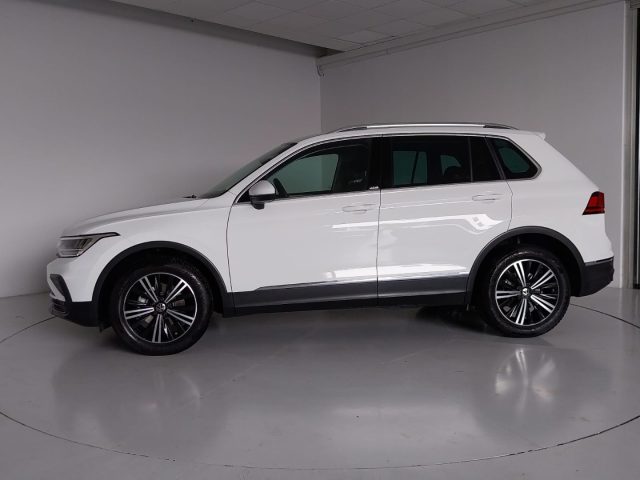 VOLKSWAGEN Tiguan usata, con Airbag