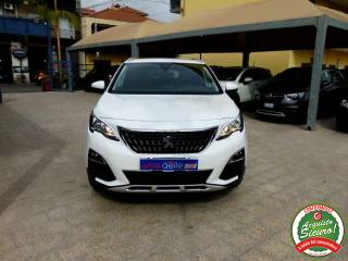 PEUGEOT 3008 usata, con Airbag