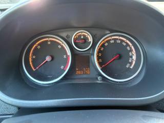 OPEL Corsa usata, con Chiusura centralizzata