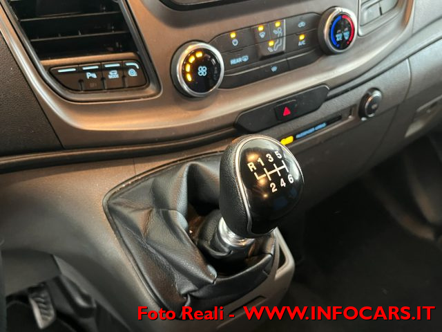 FORD Tourneo Custom usata, con Vivavoce