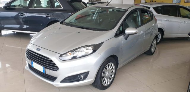 FORD Fiesta usata, con ABS