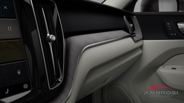 VOLVO XC60 usata 10