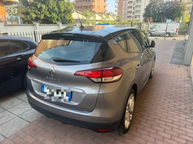 RENAULT Scenic usata, con Airbag Passeggero