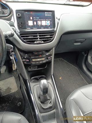 PEUGEOT 2008 usata, con Servosterzo