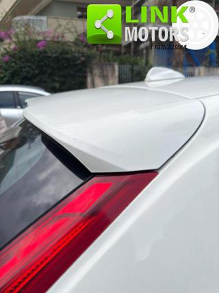 VOLVO V40 Cross Country usata, con Airbag Passeggero