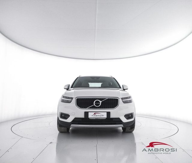 VOLVO XC40 usata 4