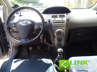 TOYOTA Yaris usata, con Servosterzo