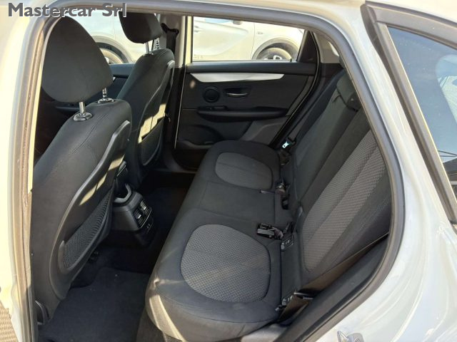BMW 225 usata, con Sedile posteriore sdoppiato