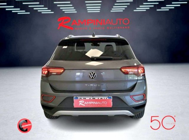 VOLKSWAGEN T-Roc usata 8