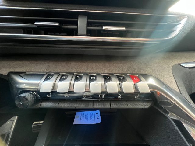 PEUGEOT 3008 usata, con Bracciolo