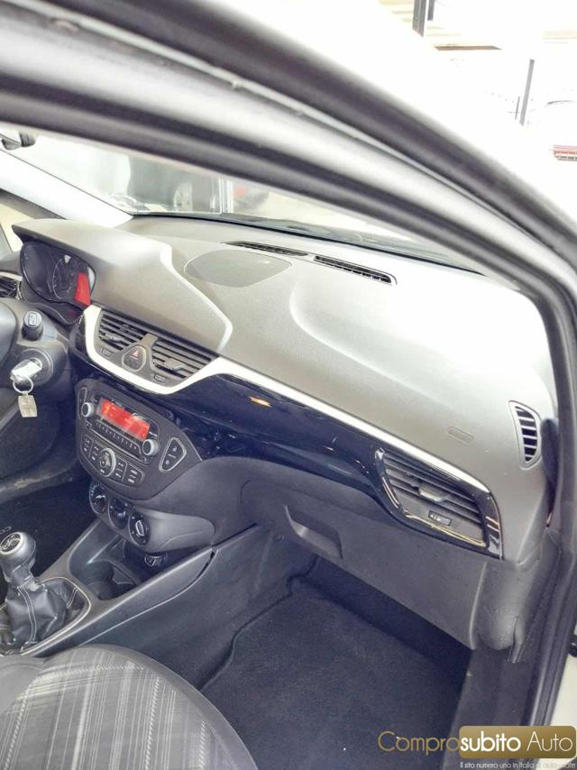 OPEL Corsa usata, con Servosterzo