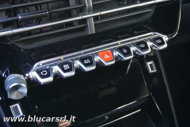 PEUGEOT 2008 usata, con Sensore di luce
