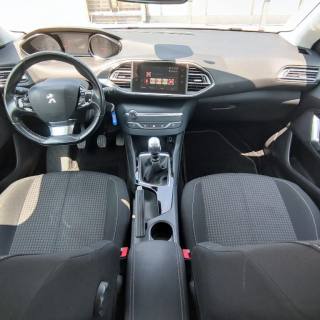 PEUGEOT 308 usata, con Cruise Control
