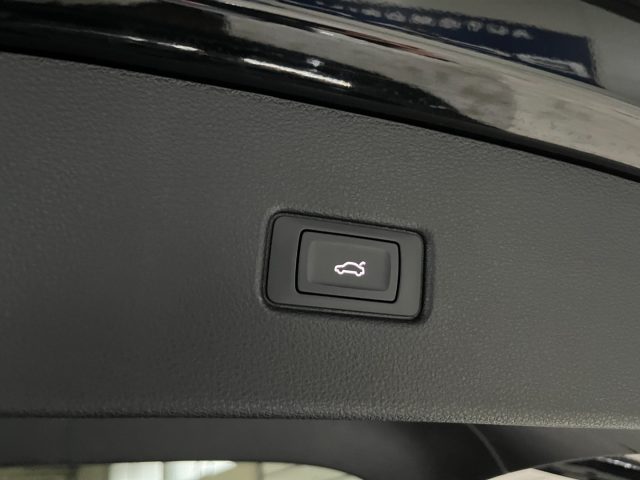 AUDI Q5 usata, con Sistema di navigazione