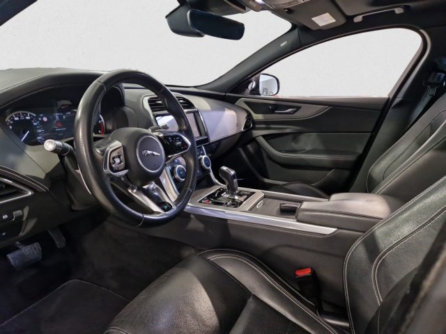 JAGUAR XE usata, con Cronologia tagliandi