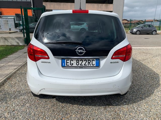 OPEL Meriva usata, con Autoradio