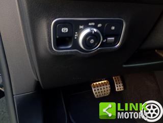 MERCEDES-BENZ GLB 200 usata, con Frenata d