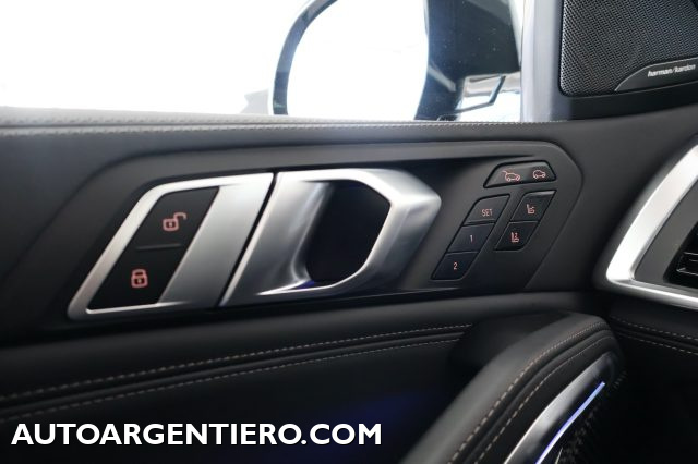 BMW X6 usata, con Sensori di parcheggio posteriori