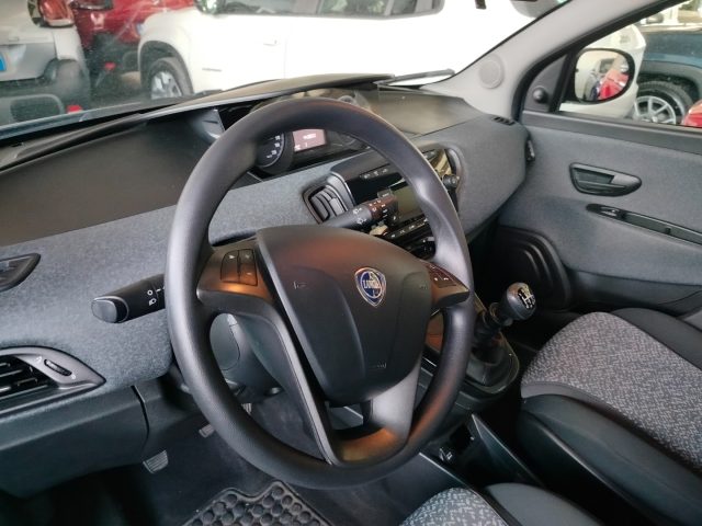 LANCIA Ypsilon usata 16
