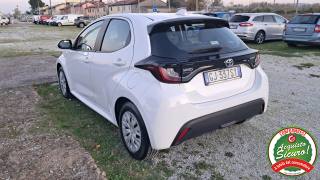 TOYOTA Yaris usata, con Alzacristalli elettrici