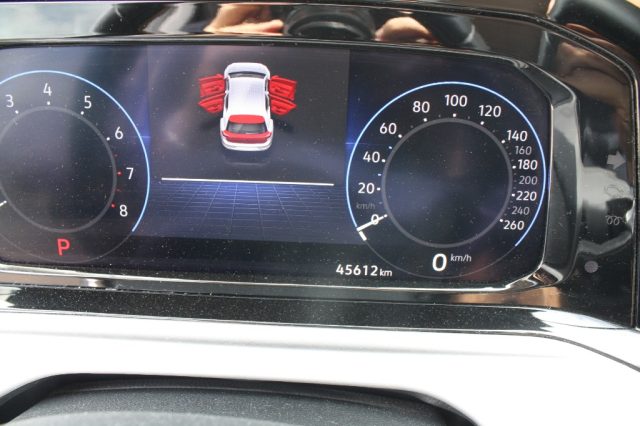 VOLKSWAGEN Golf usata, con Sedile posteriore sdoppiato